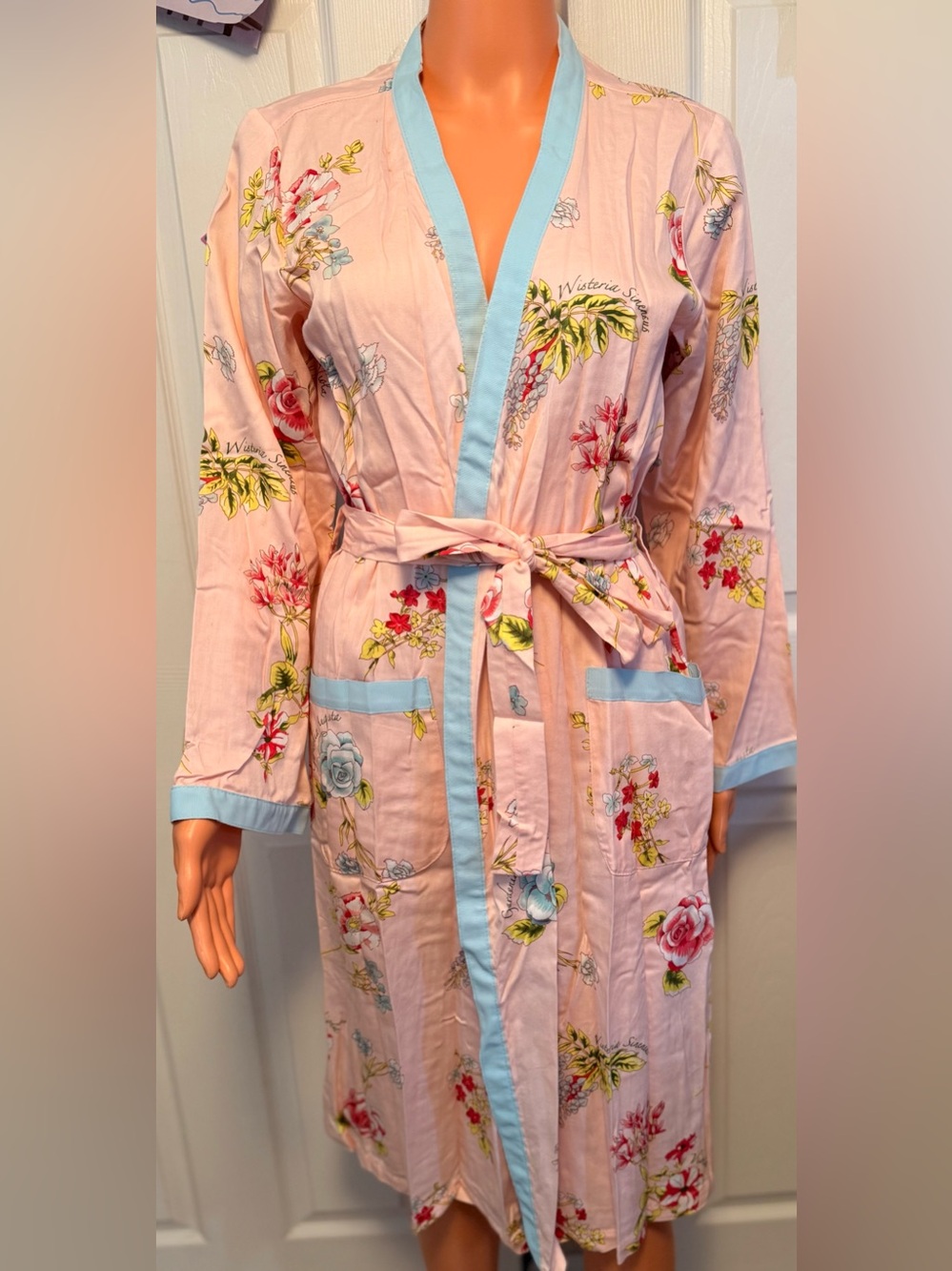 Amazing Bedhead Floral Script Grosgrain Accented Bath Robe Size S/M